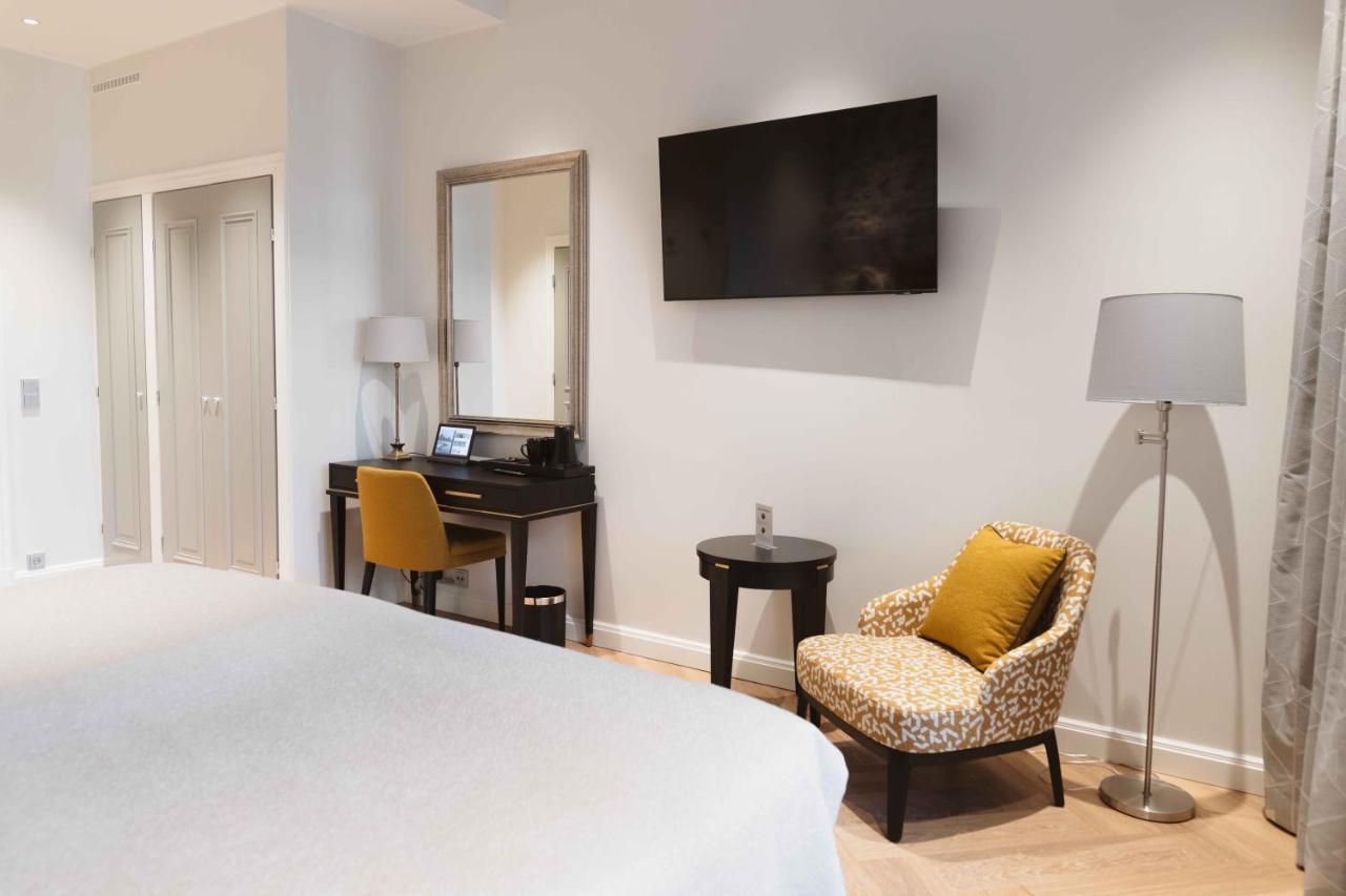 Hotel Bastian Хелзинки Екстериор снимка