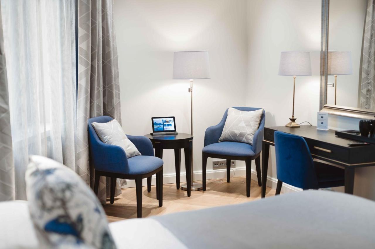 Hotel Bastian Хелзинки Екстериор снимка