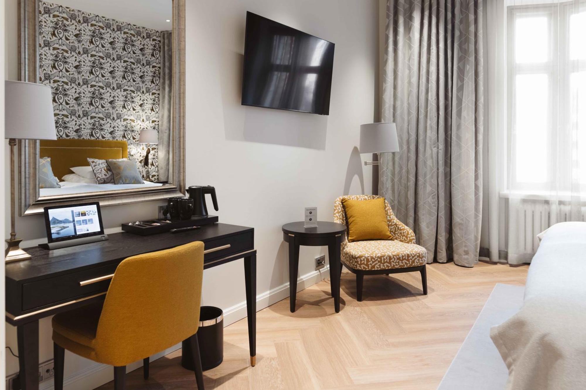 Hotel Bastian Хелзинки Екстериор снимка